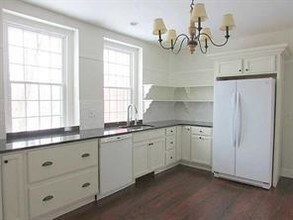 4 Limerock Rd-Unit -2 in Smithfield, RI - Building Photo - Building Photo