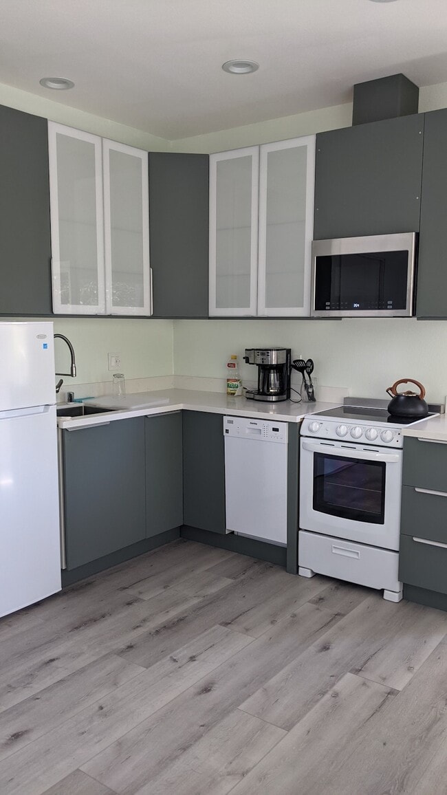 1762 Chevalier Dr in San Jose, CA - Foto de edificio - Building Photo