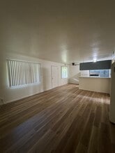 Riverside Apartments in Chico, CA - Building Photo - Building Photo