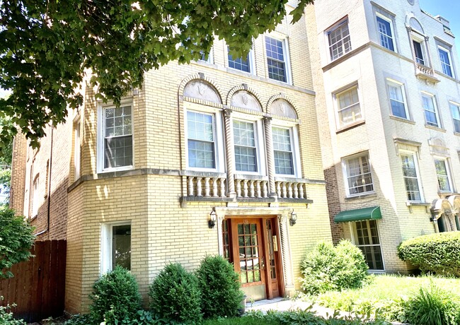 property at 138 Custer Ave