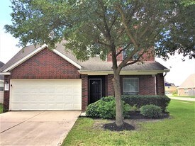 21655 Falvel Lake Dr in Spring, TX - Building Photo