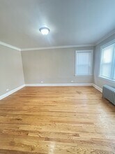 8707 S Manistee Ave in Chicago, IL - Building Photo - Building Photo