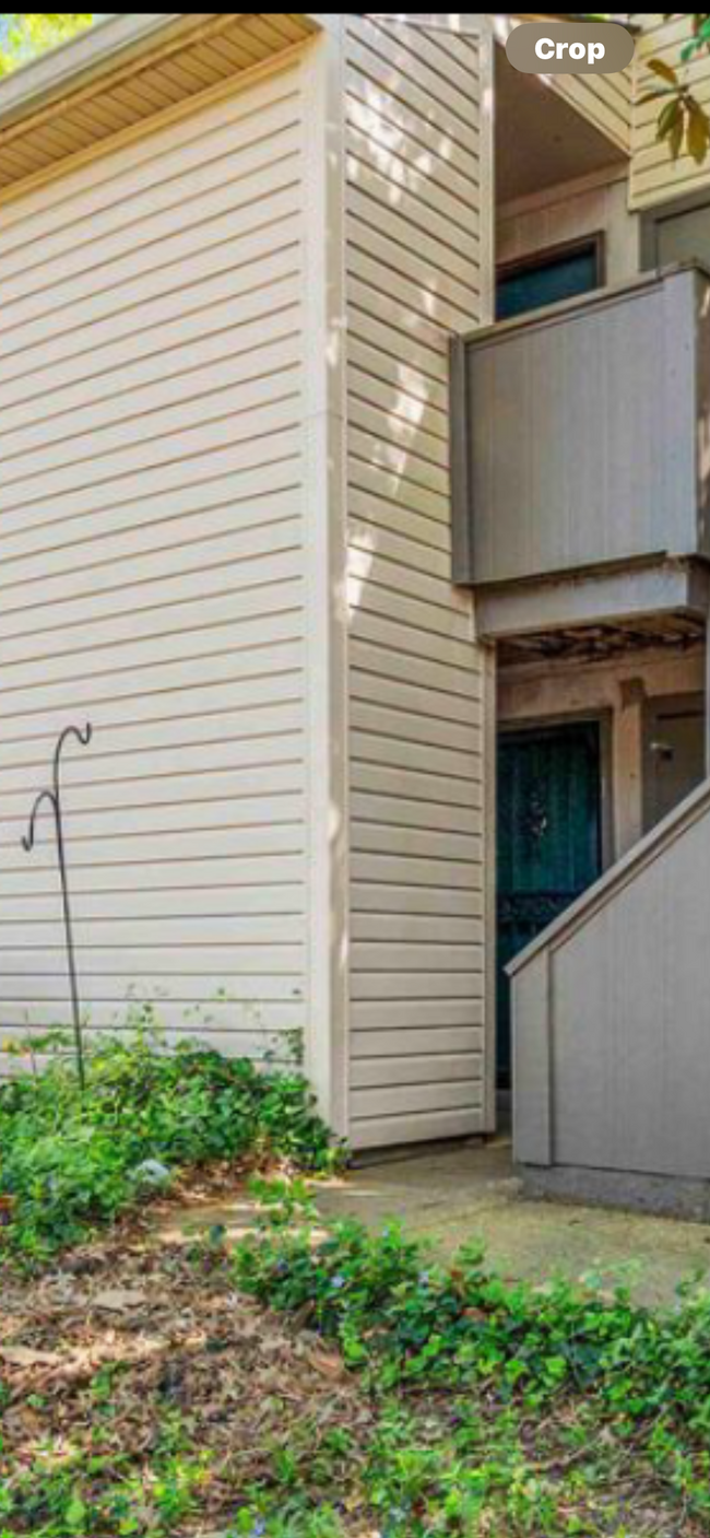 5668 Los Gatos Dr, Unit 1 in Memphis, TN - Foto de edificio - Building Photo