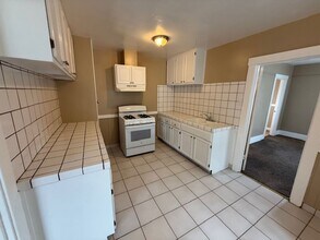 182 N 11th St in San Jose, CA - Building Photo - Building Photo