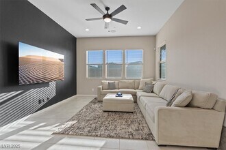 8876 Trotternish Rdg in Las Vegas, NV - Building Photo - Building Photo