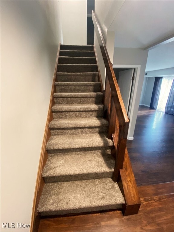 1480 Cedarwood Dr in Westlake, OH - Building Photo - Building Photo