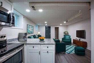 116-118 N 32nd Ave in Omaha, NE - Building Photo - Building Photo