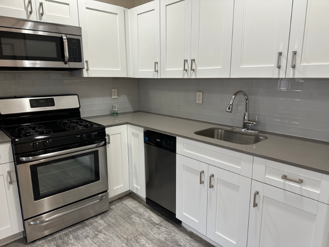 property at 5414 Park Ave