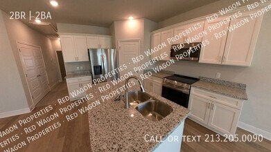 7122 Magnolia Pass in San Antonio, TX - Building Photo - Building Photo