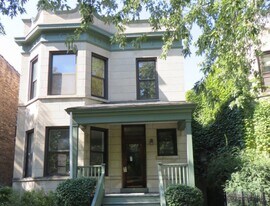 4410 N Dover St in Chicago, IL - Building Photo