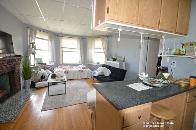 873 Beacon St in Boston, MA - Building Photo - Building Photo