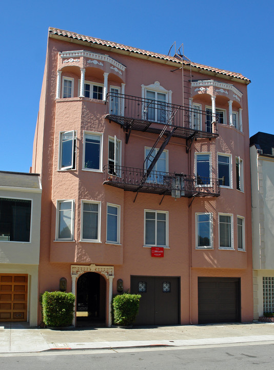 35 Casa Way in San Francisco, CA - Building Photo