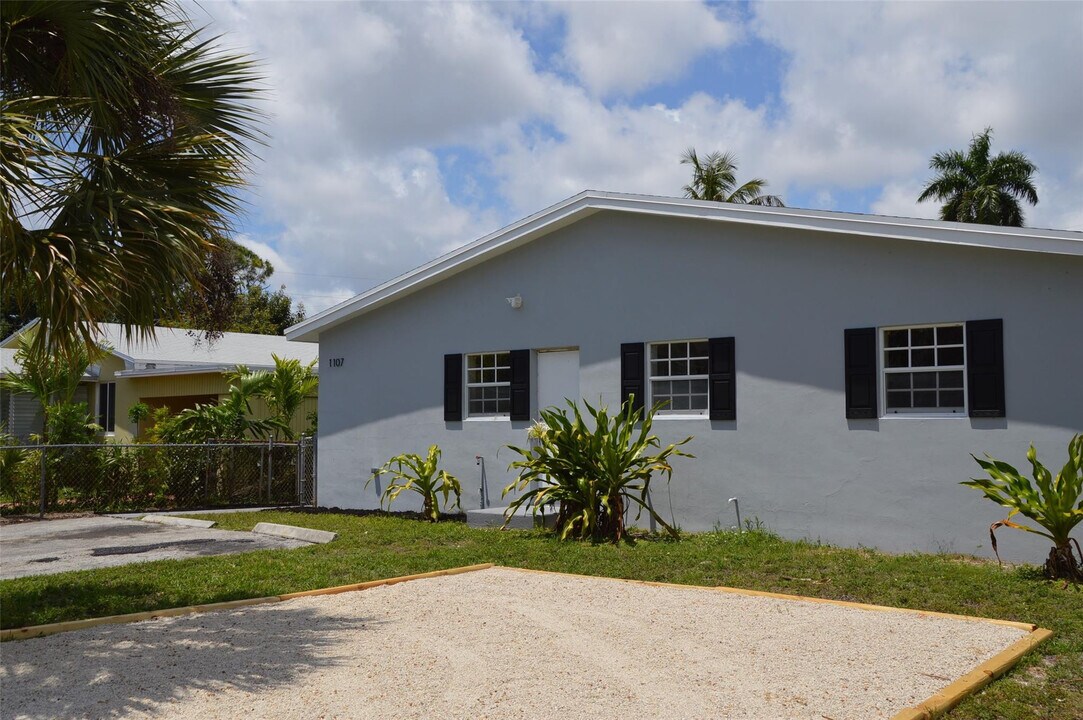1107 NW 2nd Ave in Fort Lauderdale, FL - Building Photo