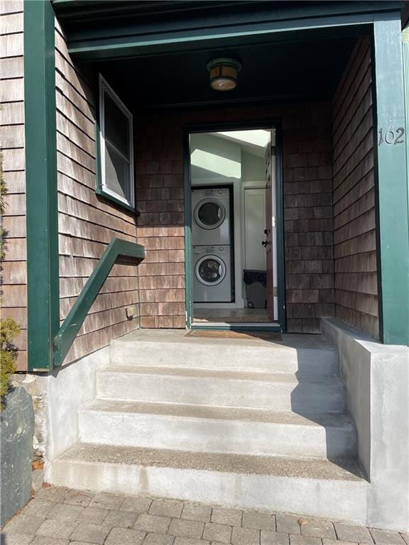 102 3rd Beach Rd in Middletown, RI - Building Photo - Building Photo