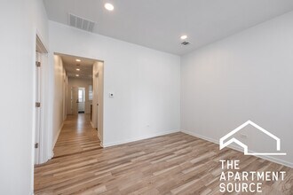 3140 N Kimball Ave in Chicago, IL - Foto de edificio - Building Photo