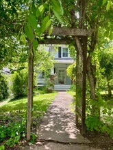 109 Forest Hill Dr in Asheville, NC - Building Photo - Building Photo