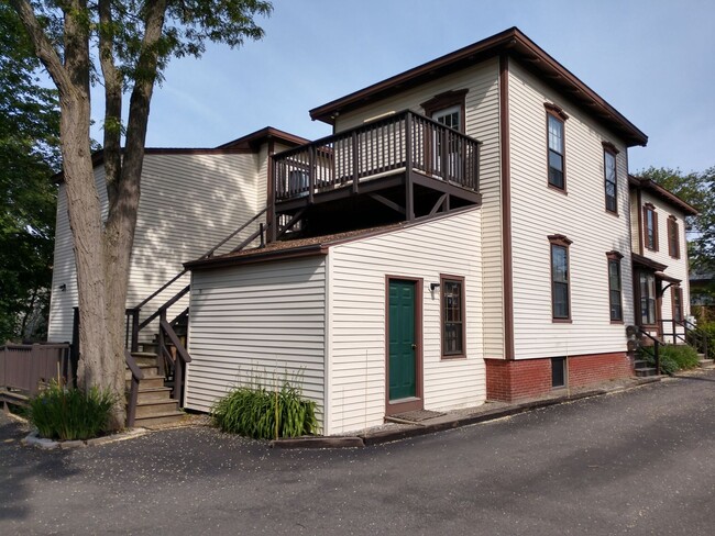 7-9 Everett St in Brunswick, ME - Building Photo - Building Photo