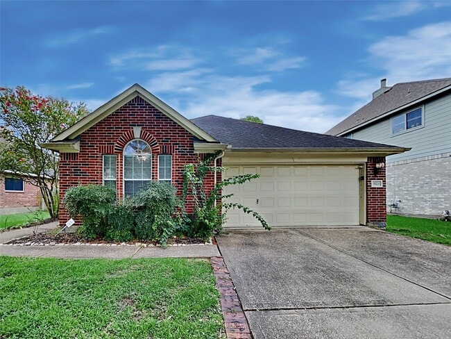 property at 3523 Pine Valley Dr