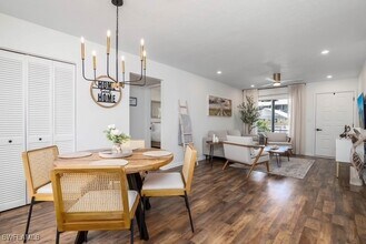 1251 7th Ave N in Naples, FL - Building Photo - Building Photo