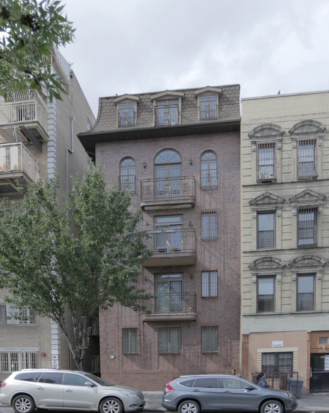 872 Bedford Ave in Brooklyn, NY - Building Photo - Building Photo