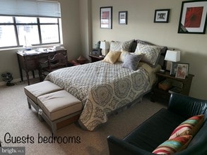 2702 Lighthouse Point E-Unit -720 in Baltimore, MD - Building Photo - Building Photo