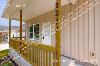 2217 Perry St in Little Rock, AR - Building Photo - Building Photo