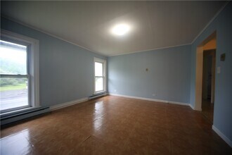 1640 NY-7 in Unadilla, NY - Building Photo - Building Photo