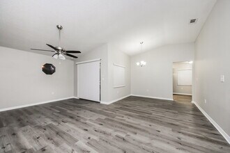 2928 Dana Ln in Kissimmee, FL - Building Photo - Building Photo
