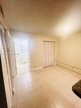 10765 Cleary Blvd in Plantation, FL - Building Photo - Building Photo