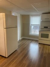 42 Ann St, Unit C in Middletown, PA - Foto de edificio - Building Photo