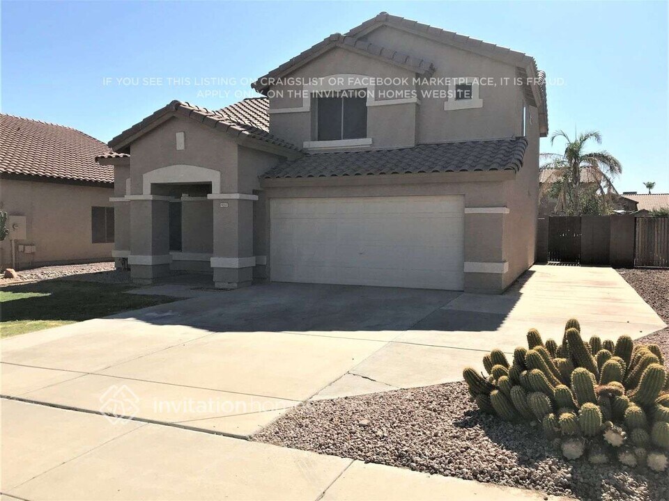 9318 N 85th Dr in Peoria, AZ - Building Photo