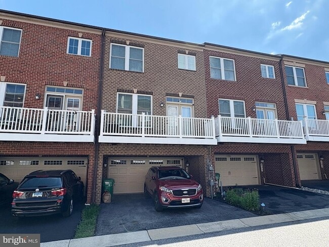 233 Parkview Ave in Gaithersburg, MD - Building Photo - Building Photo