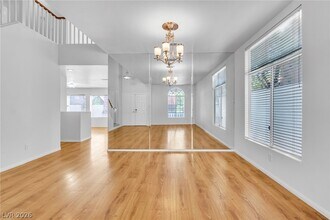 9921 Garamound Ave in Las Vegas, NV - Building Photo - Building Photo