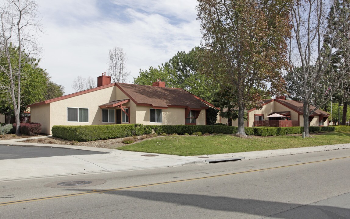 Windsor Gardens in Escondido, CA - Building Photo