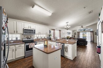 3686 Ricky Ln in St. Cloud, FL - Building Photo - Building Photo