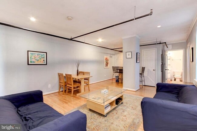 property at 811 S Broadway