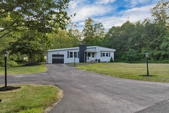 1 Mockingbird Hill Rd in Windham, NH - Building Photo - Building Photo