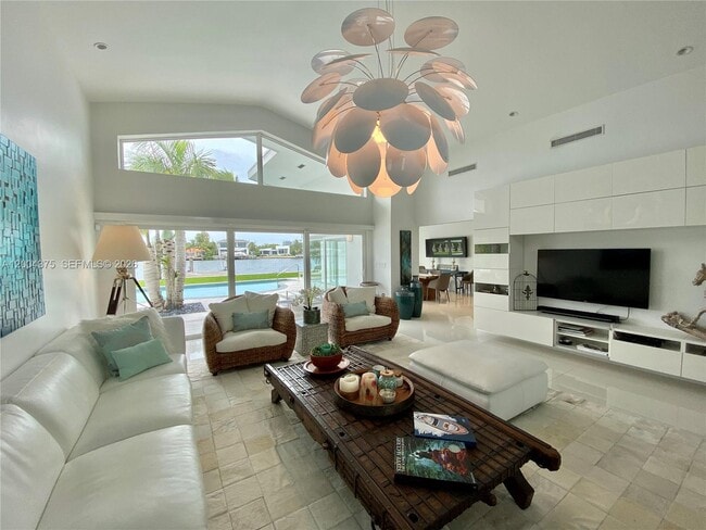 property at 265 N Shore Dr