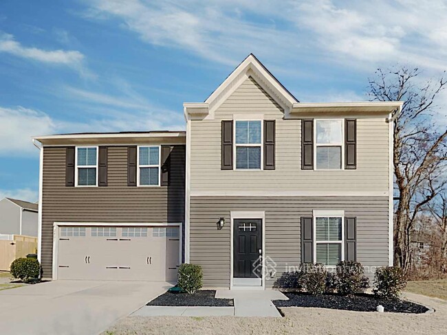 2401 Everton Cir SE in Concord, NC - Foto de edificio - Building Photo