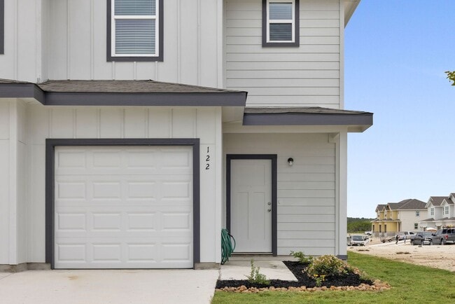 129 Marigold Pl in San Antonio, TX - Building Photo - Building Photo