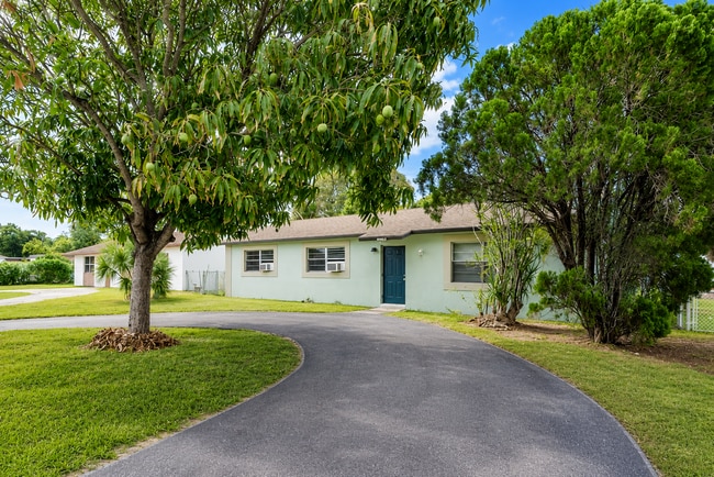 property at 1218 Giller Ave