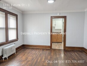 1331 Evelyn St in Rockford, IL - Building Photo - Building Photo