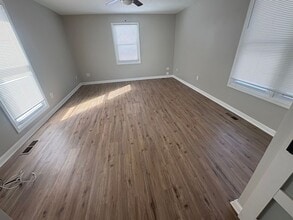 93 E Airview Dr in Elizabethtown, KY - Building Photo - Building Photo