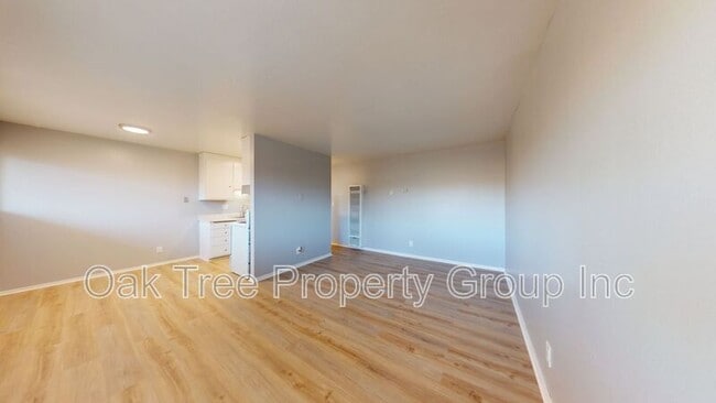 3211 School St in Oakland, CA - Building Photo - Building Photo