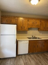 111 Gail St in Oak Grove, KY - Building Photo - Building Photo