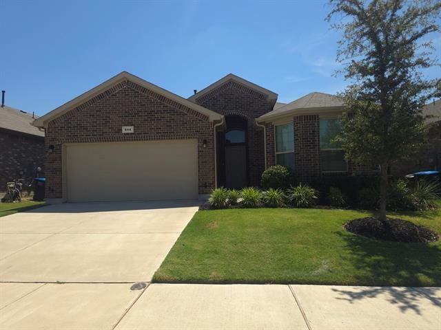 property at 844 Greenford Mnr