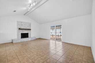 3902 Beran Dr in Houston, TX - Building Photo - Building Photo