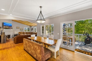 The Arroyo House Student Living. in Santa Barbara, CA - Building Photo