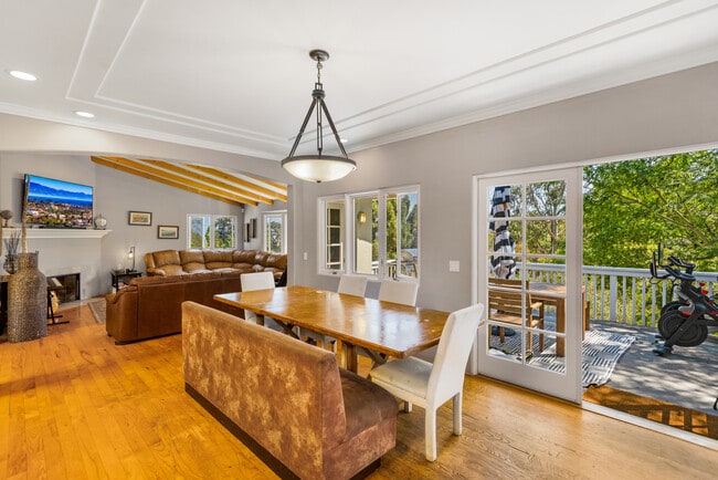 The Arroyo House Student Living.