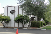 Bidwell Apartments in Folsom, CA - Building Photo - Building Photo